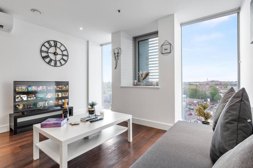 New Apartment 20 Mins From Waterloo London Bp36 Zewnętrze zdjęcie